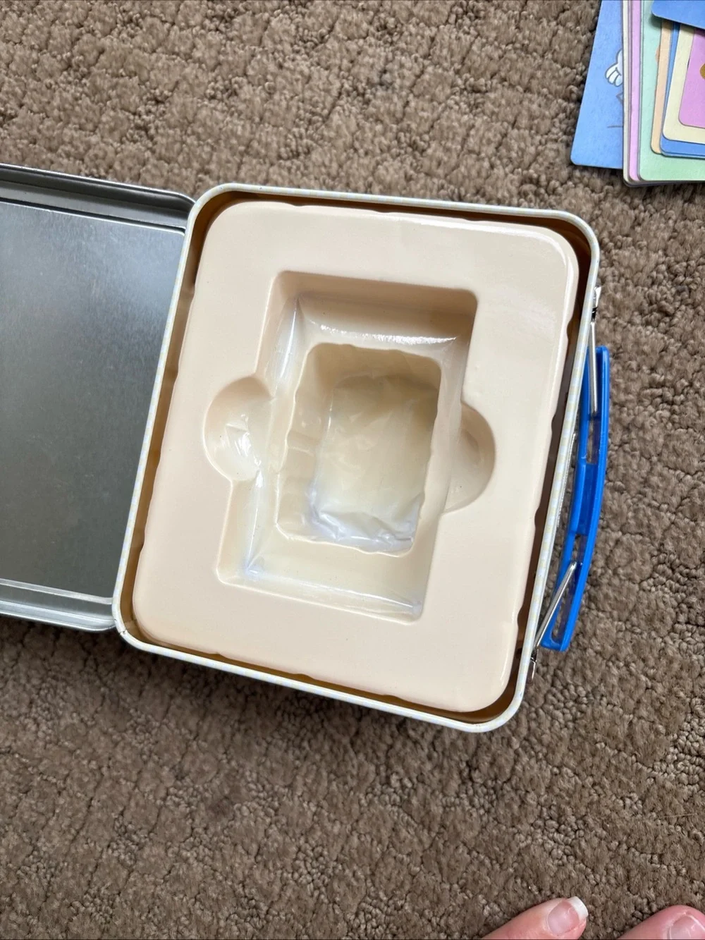 Peanut Butter & Jelly Card Game Tin - closes well but missing closure on case